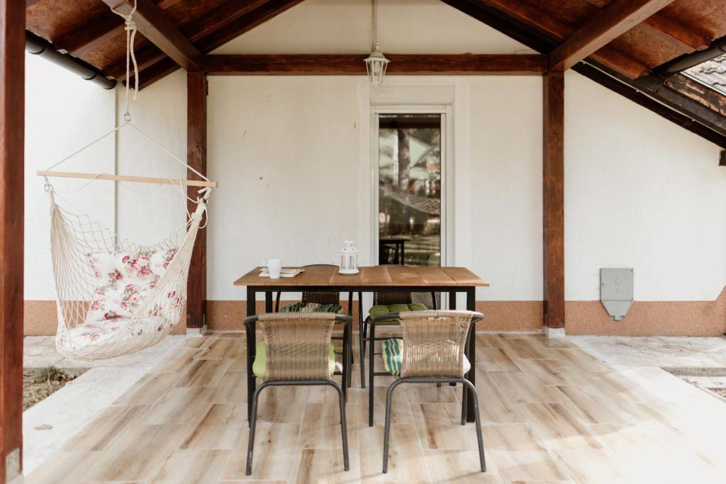 Apartments Breza - One-Bedroom Apartment With Terrace (4 Adults)