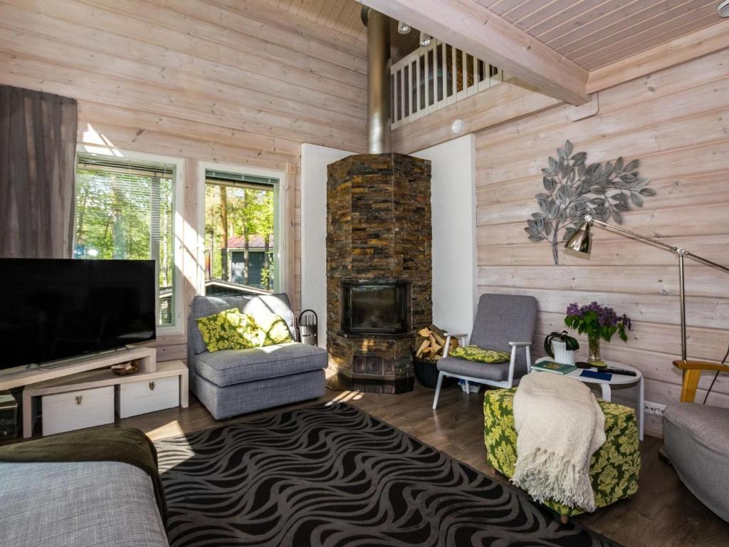 TV a/nebo společenská místnost v ubytování Holiday Home Villa ina by Interhome