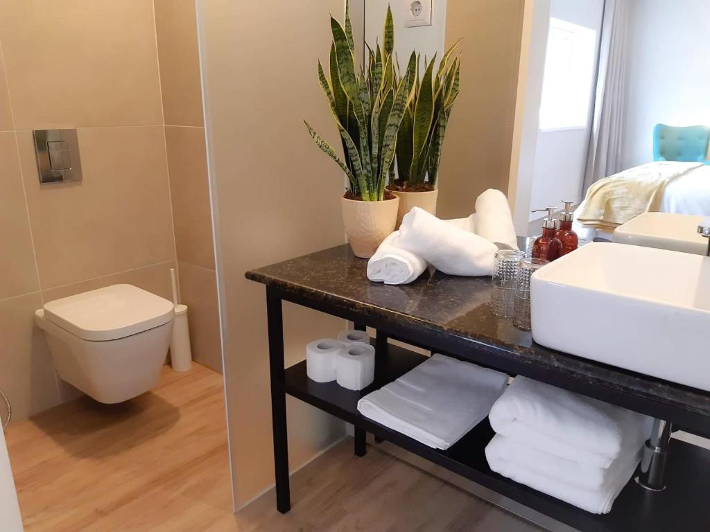 Novabila Guesthouse - 1