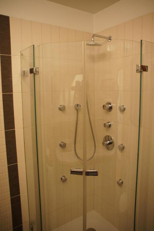 Szucha Residence Apartments by Global Apart - 15