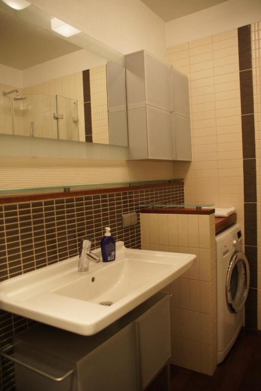 Szucha Residence Apartments by Global Apart - 16