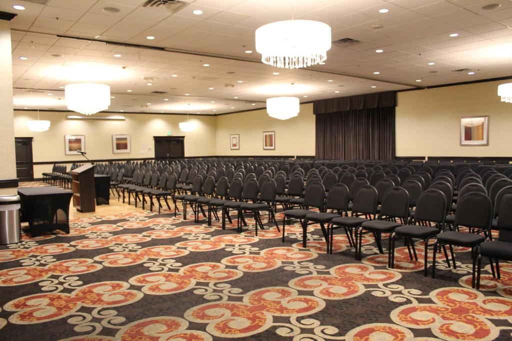 Hotel Burbank, Burbank – Updated 2024 Prices