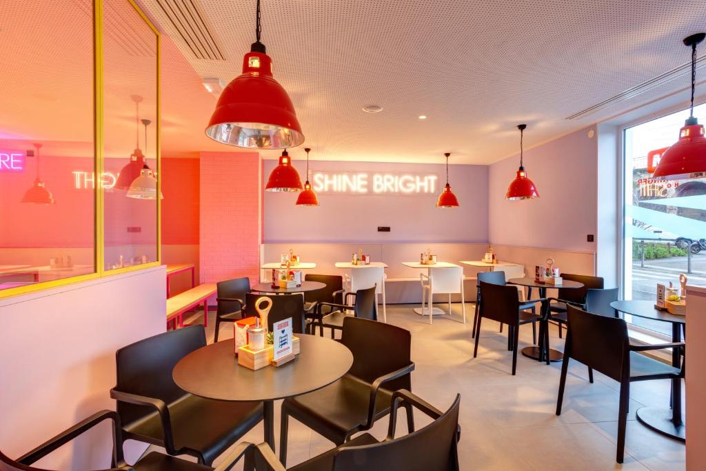 MEININGER Hotel Lyon Centre Berthelot - Resim 10