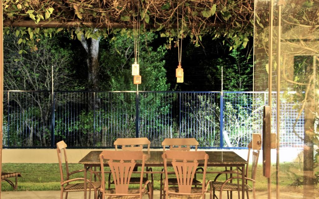  Casa para temporada com 3 suítes com ar condicionado