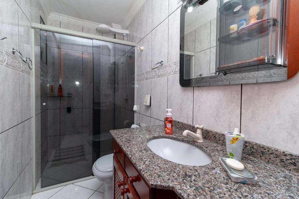  Aluguel Apartamento 3 quartos sendo 1 suíte Bombas/SC