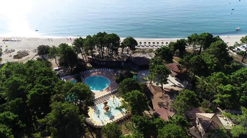 Bazén v ubytování Vignale Resort nebo v jeho okolí