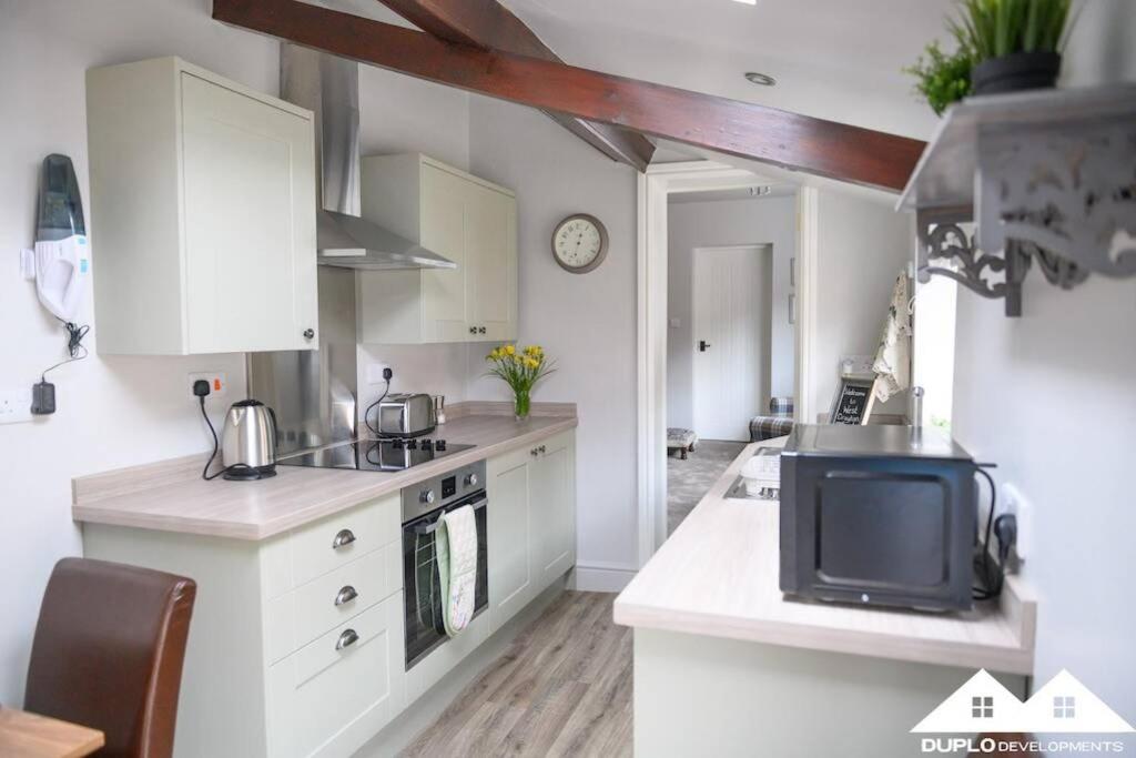 The Allerton Apartment at West Drayton Farm, West Drayton