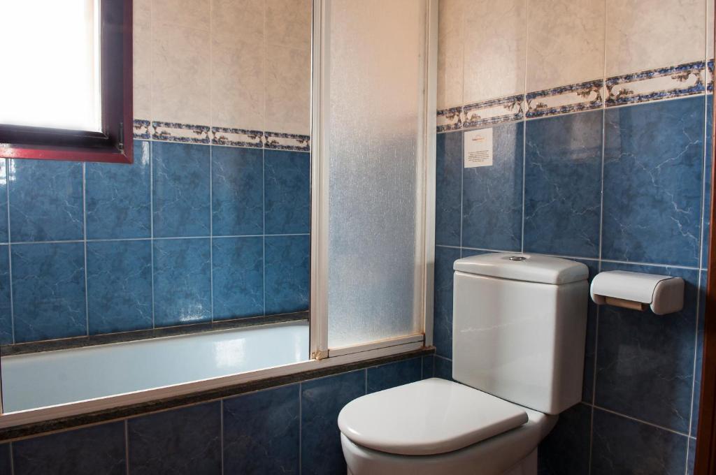 A bathroom at Finca Aguilas