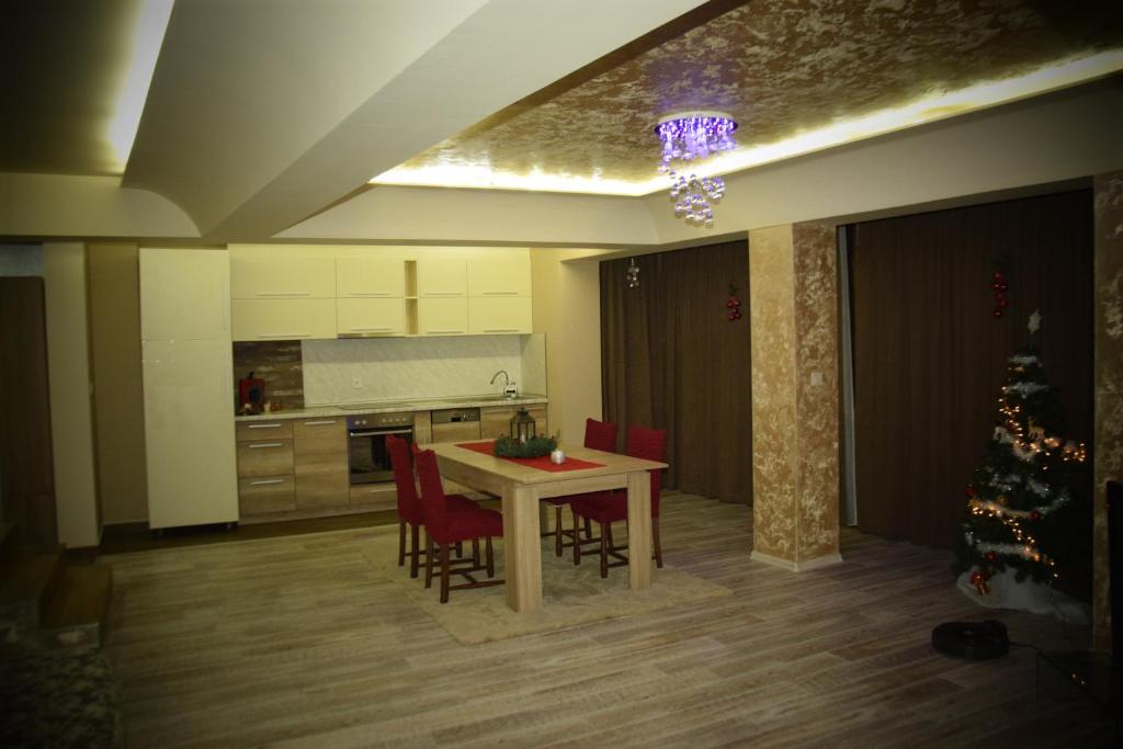 Versai - Housity