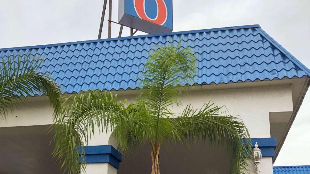 Gallery image of Motel 6-Daytona Beach, FL - Speedway in Daytona Beach