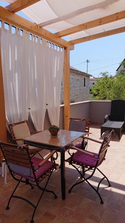 Balkón nebo terasa v ubytování Apartment Li