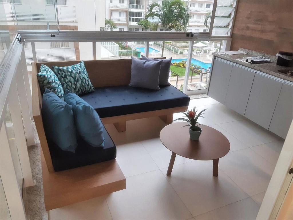  Super novo apartamento em condomínio fechado