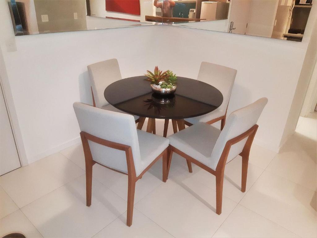  Super novo apartamento em condomínio fechado