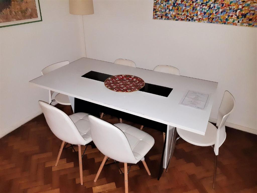  Ótimo 3 quartos entre Copacabana e Ipanema