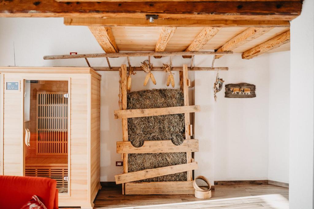 Kép Maso del Fieno Chalet con Sauna e Vista sulle Dolomiti szállásáról Sant'Orsola Termében a galériában