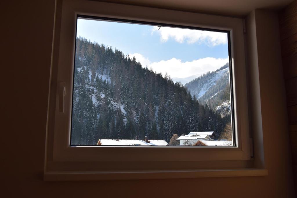 Nespecifikovaný výhled na hory nebo výhled na hory při pohledu z apartmánu