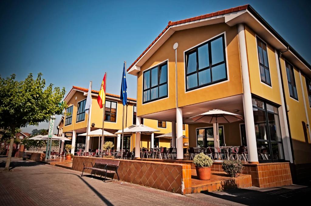 Budova, kde se hotel nachází