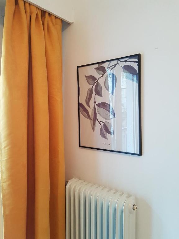 Colourful Apartment in the heart of Athens - 8