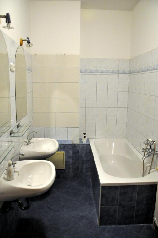 Koupelna v ubytování Centrál Vendégház Székesfehérvár