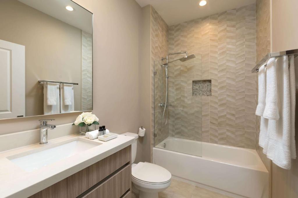 Magic Village Views Trademark Collection by Wyndham - Villa De 3 Chambres