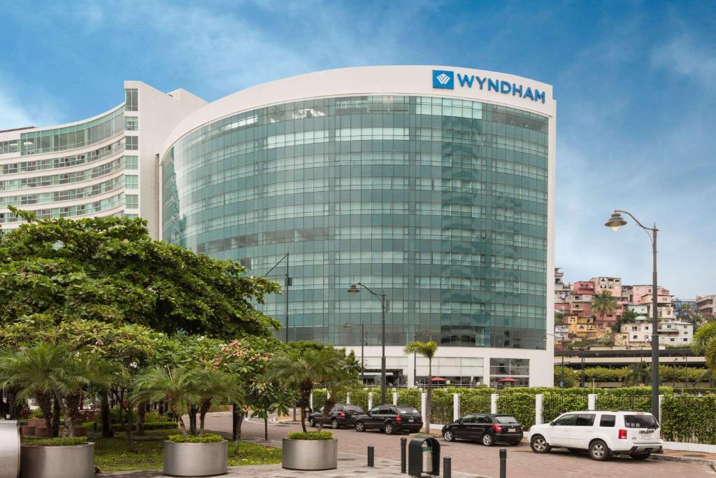Gallery image of Wyndham Guayaquil, Puerto Santa Ana in Guayaquil