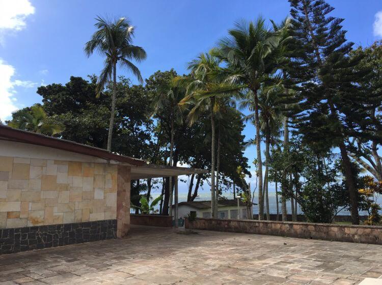  Pé Na Areia da Praia