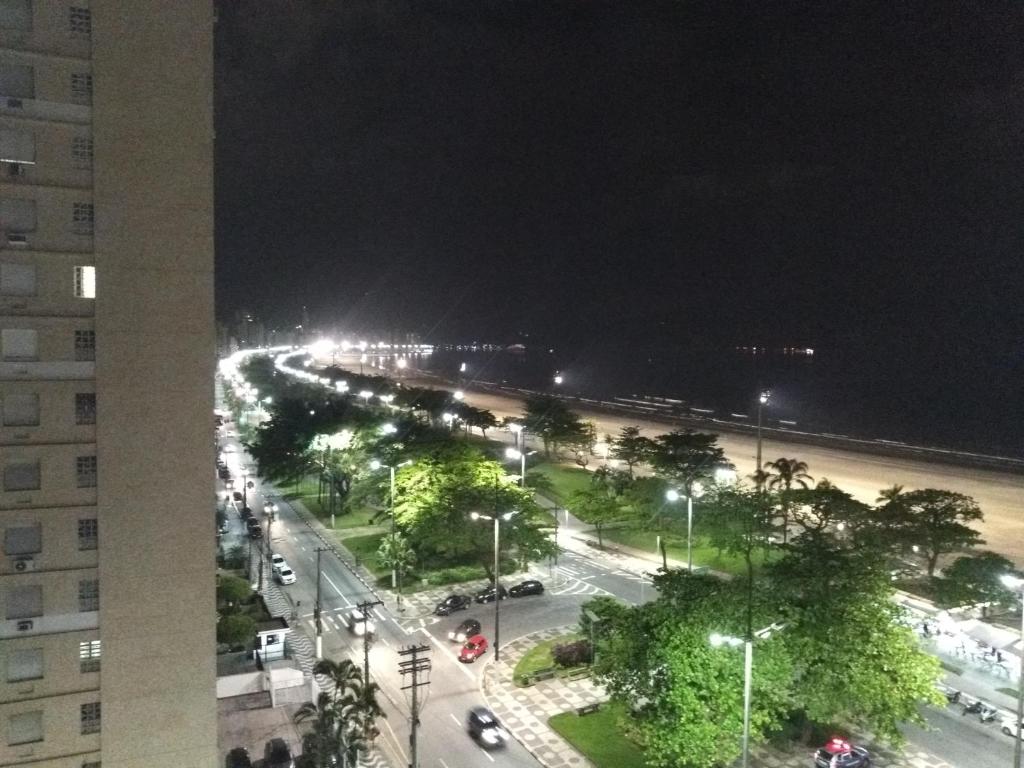  Apto Frente a Praia em Santos