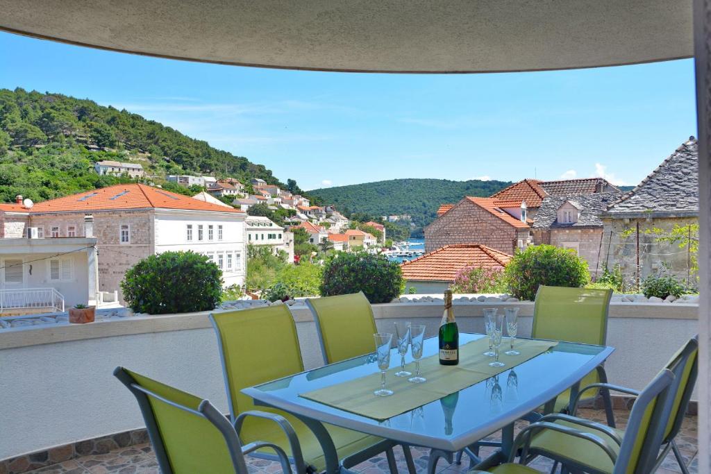 Pučišća – Kuvat 4