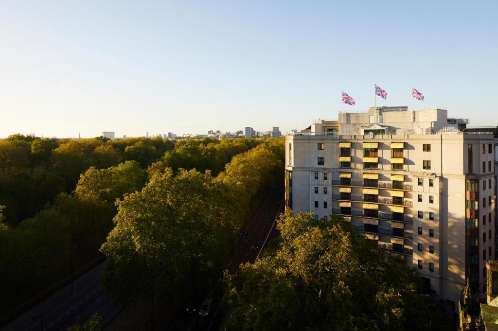 an overhead view of a city with buildings and trees at The Dorchester - Dorchester Collection in London