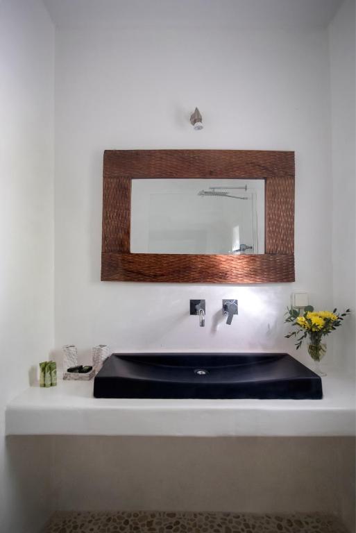Fotografie z fotogalerie ubytování Zefi Hotel & Suites v destinaci Nausa