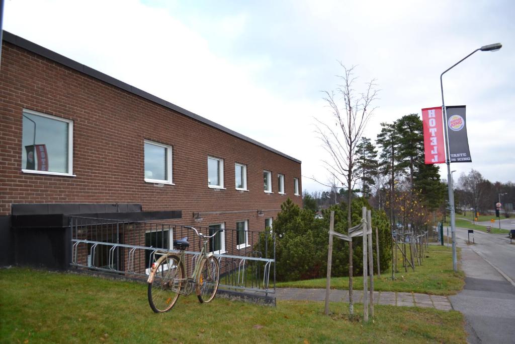 Jízda na kole v ubytování RastPunkt Laxå nebo okolí