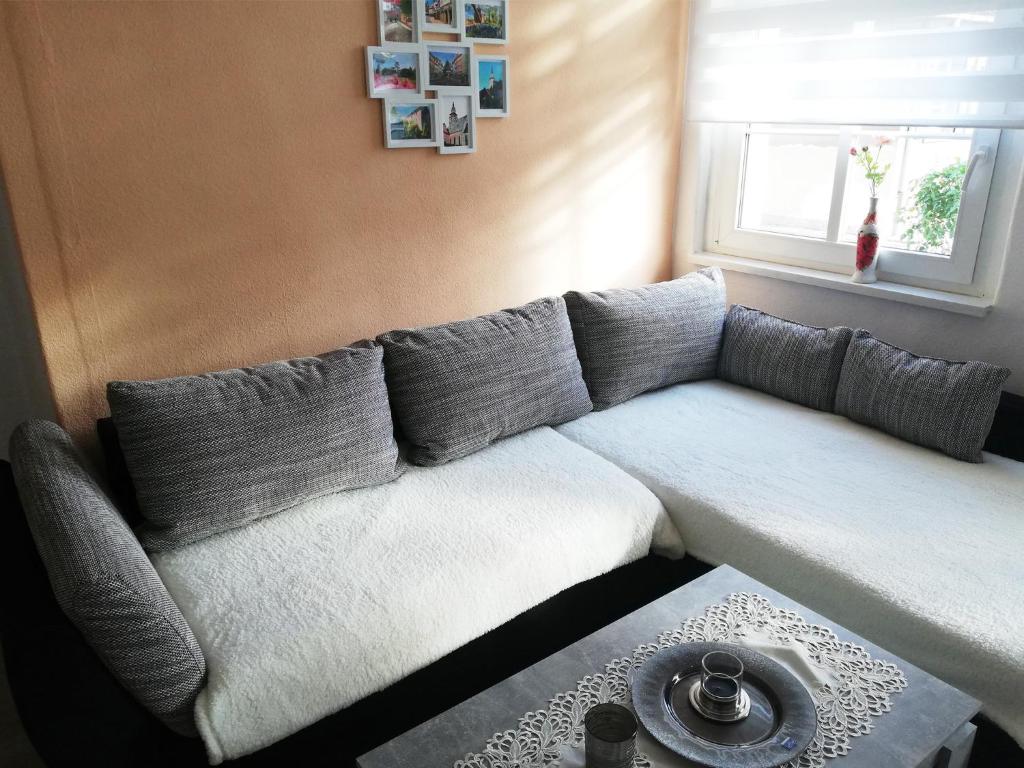 Posezení v ubytování Ferienwohnung Rosenblick