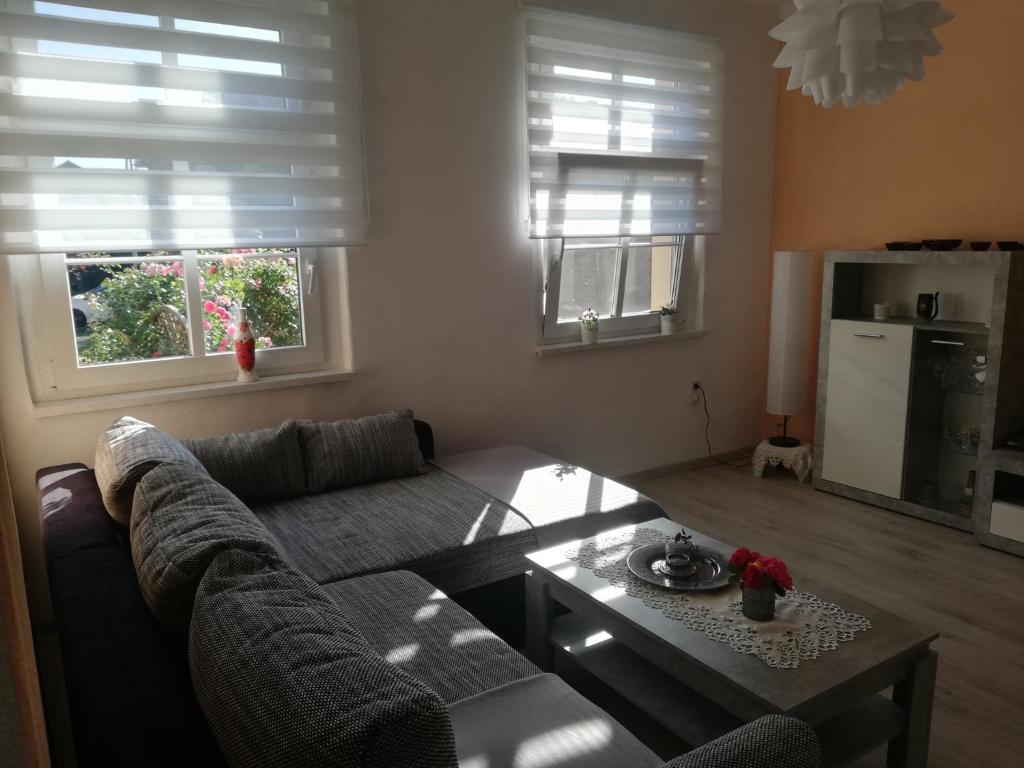 Posezení v ubytování Ferienwohnung Rosenblick