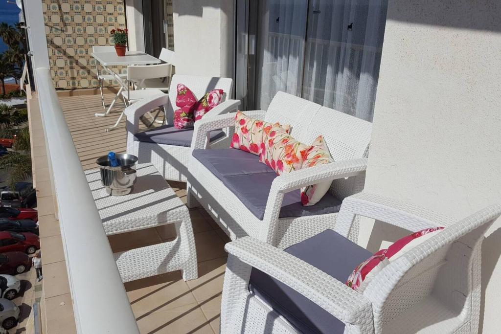Delfin 4/9, Nerja – Updated 2022 Prices