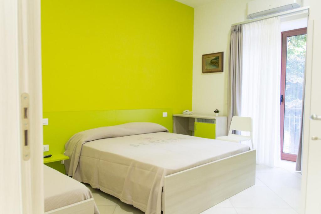 Serena Rooms - Triple Room