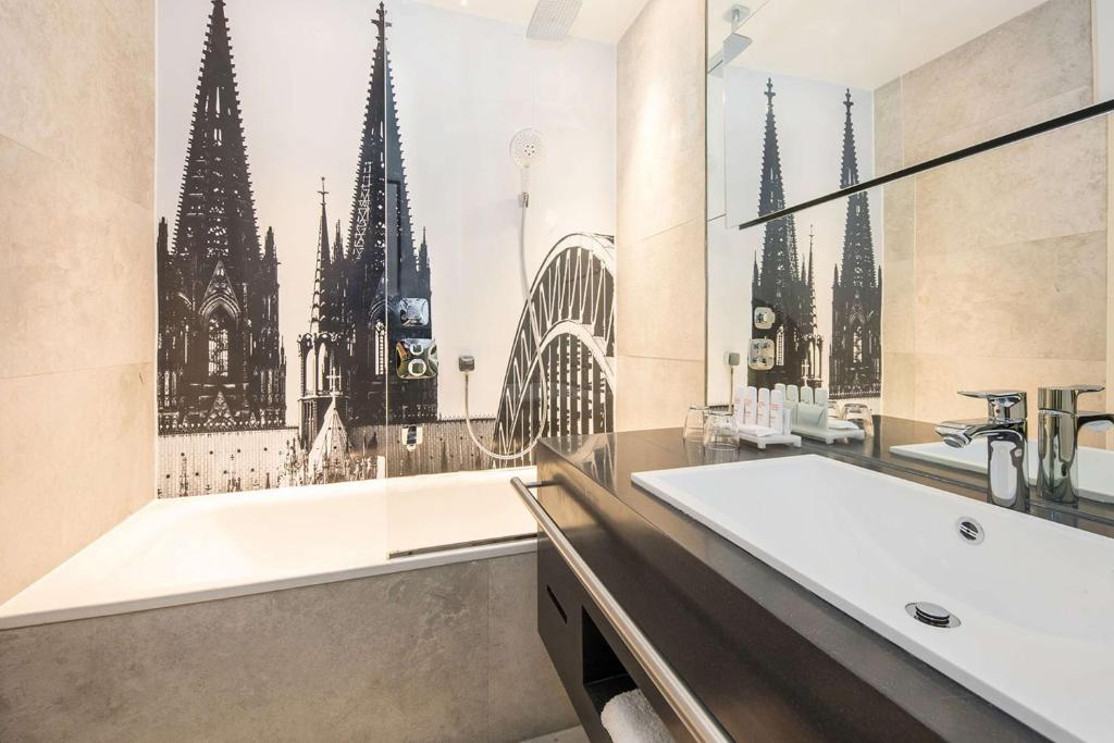 Koupelna v ubytování Radisson Blu Hotel Köln