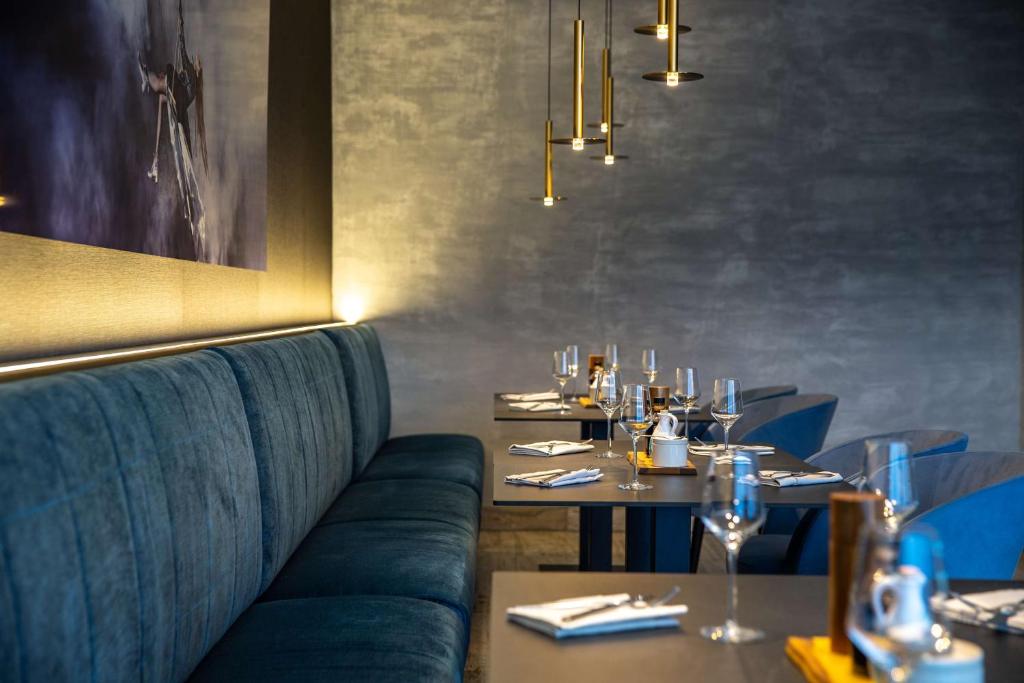 Posezení v ubytování Radisson Blu Hotel Köln