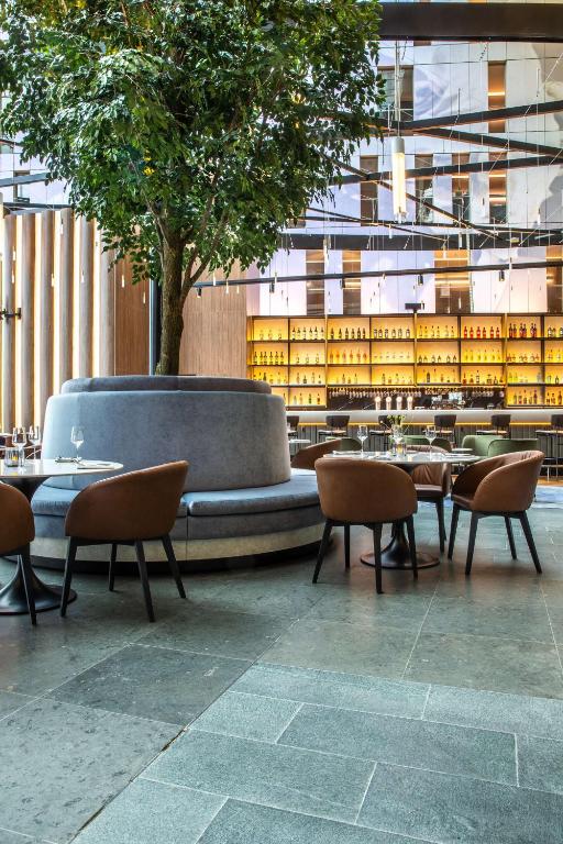 Posezení v ubytování Radisson Blu Hotel Köln