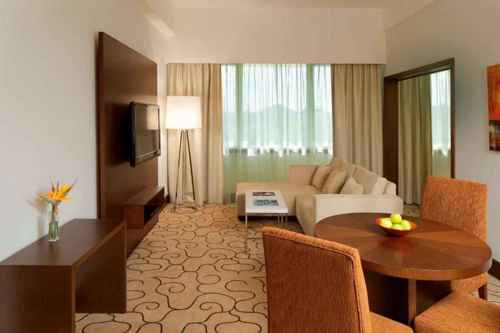 Posezení v ubytování Radisson Hotel Brunei Darussalam