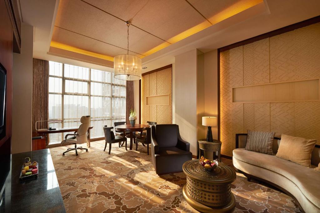 Posezení v ubytování Radisson Blu Hotel Liuzhou