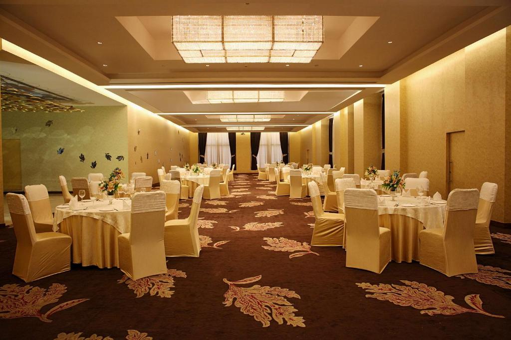 Restaurace v ubytování Radisson Blu Hotel New Delhi Dwarka