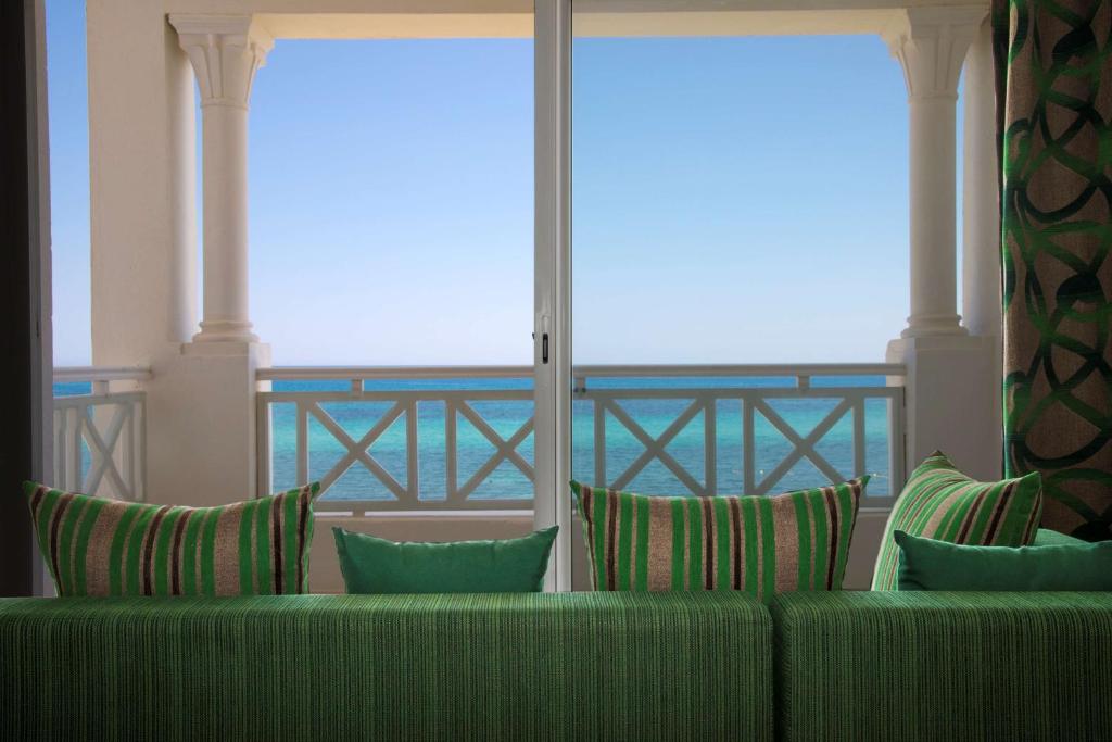 Posezení v ubytování Radisson Blu Resort & Thalasso Hammamet