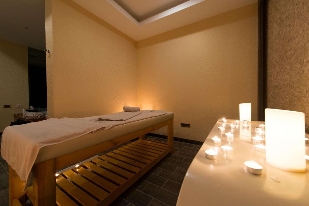 Postel nebo postele na pokoji v ubytování Park Inn by Radisson Ankara Cankaya
