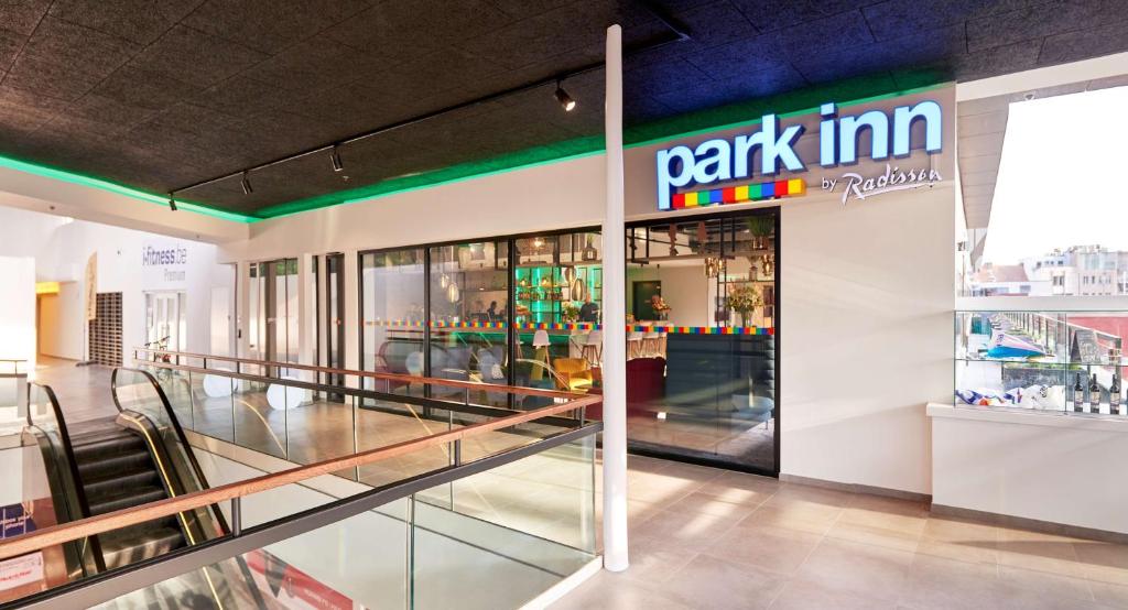 Restaurace v ubytování Park Inn By Radisson Hasselt