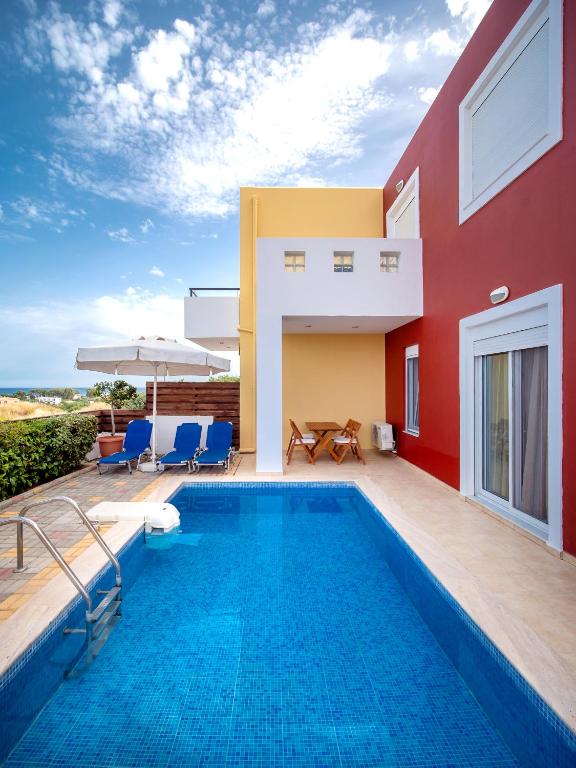 Bazén v ubytování Gennadi Gardens Apartments & Villas nebo v jeho okolí