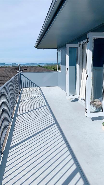 Panoramic View Apartment Without a Kitchen - Resim 16