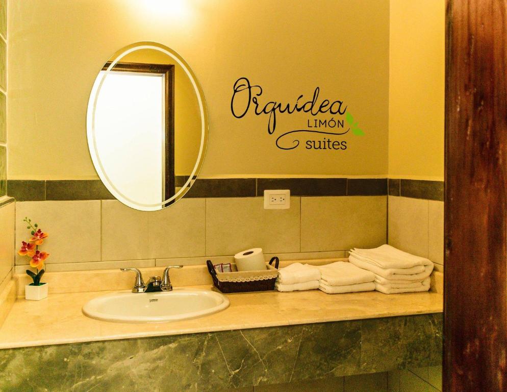 Φωτογραφία από το άλμπουμ του Orquidea Limon Hotel Boutique σε Siguatepeque