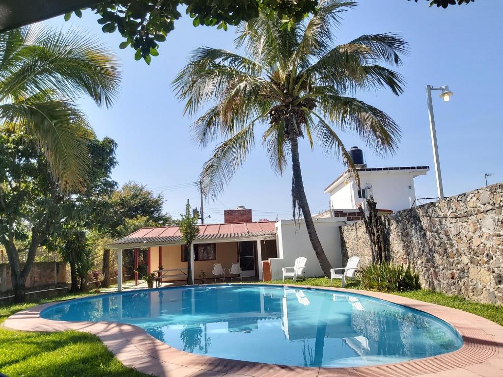 Vacation Home Jonacatepec hermosa casa con alberca privada, Mexico -  