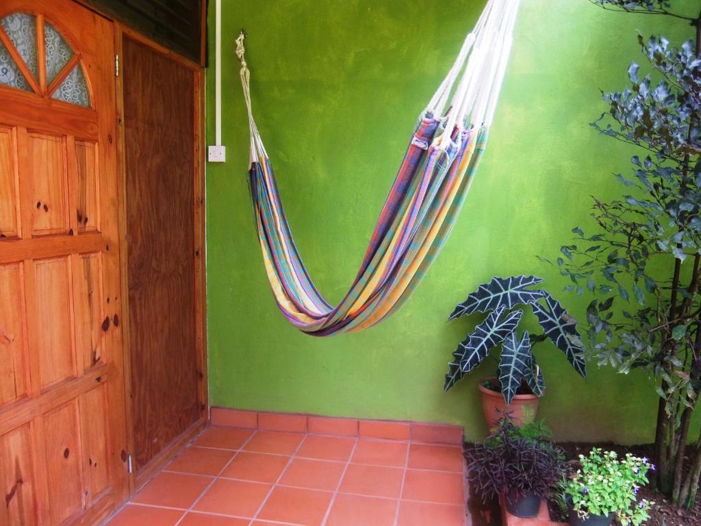 Zahrada ubytování Serenity Lodges Dominica