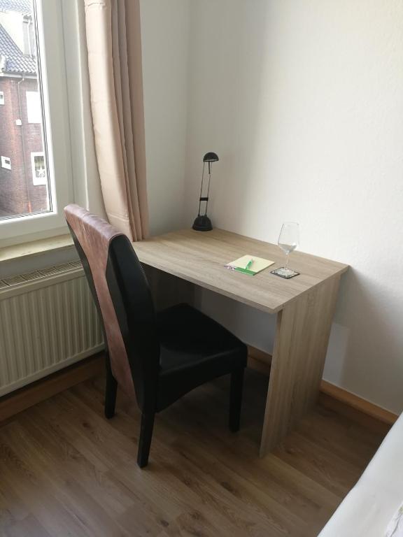 RB City Apartments Emden am Wall 2 - Appartamento Con Due Camere Da Letto
